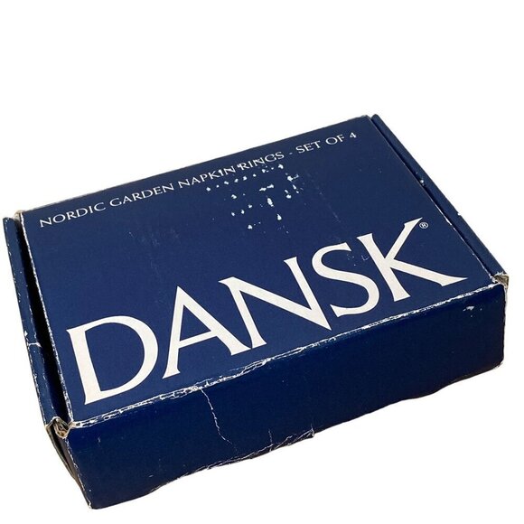 DANSK Napkin Rings Set of 4 Ceramic Nordic Garden Floral with Trellis Pattern - Picture 4 of 11